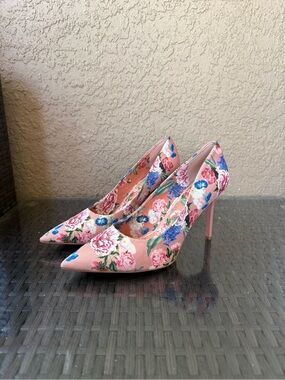 Gianni Bini Floral Pink Pointed-Toe Stiletto Pumps
